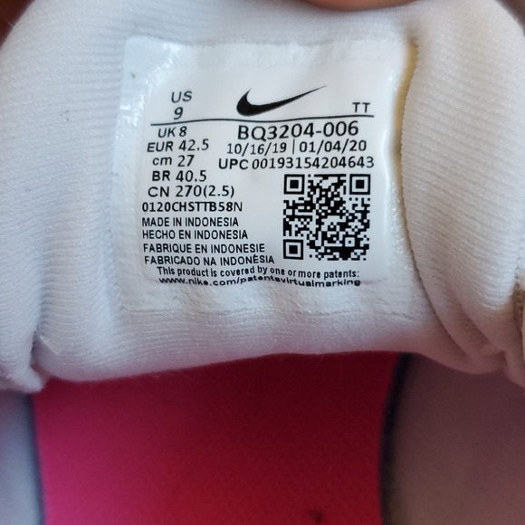 Nike Revolution Running Shoe - Picture 2 of 4